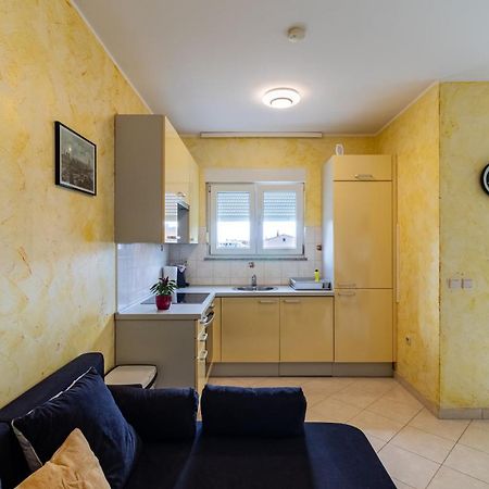 Apartment Ben1 Pula Extérieur photo